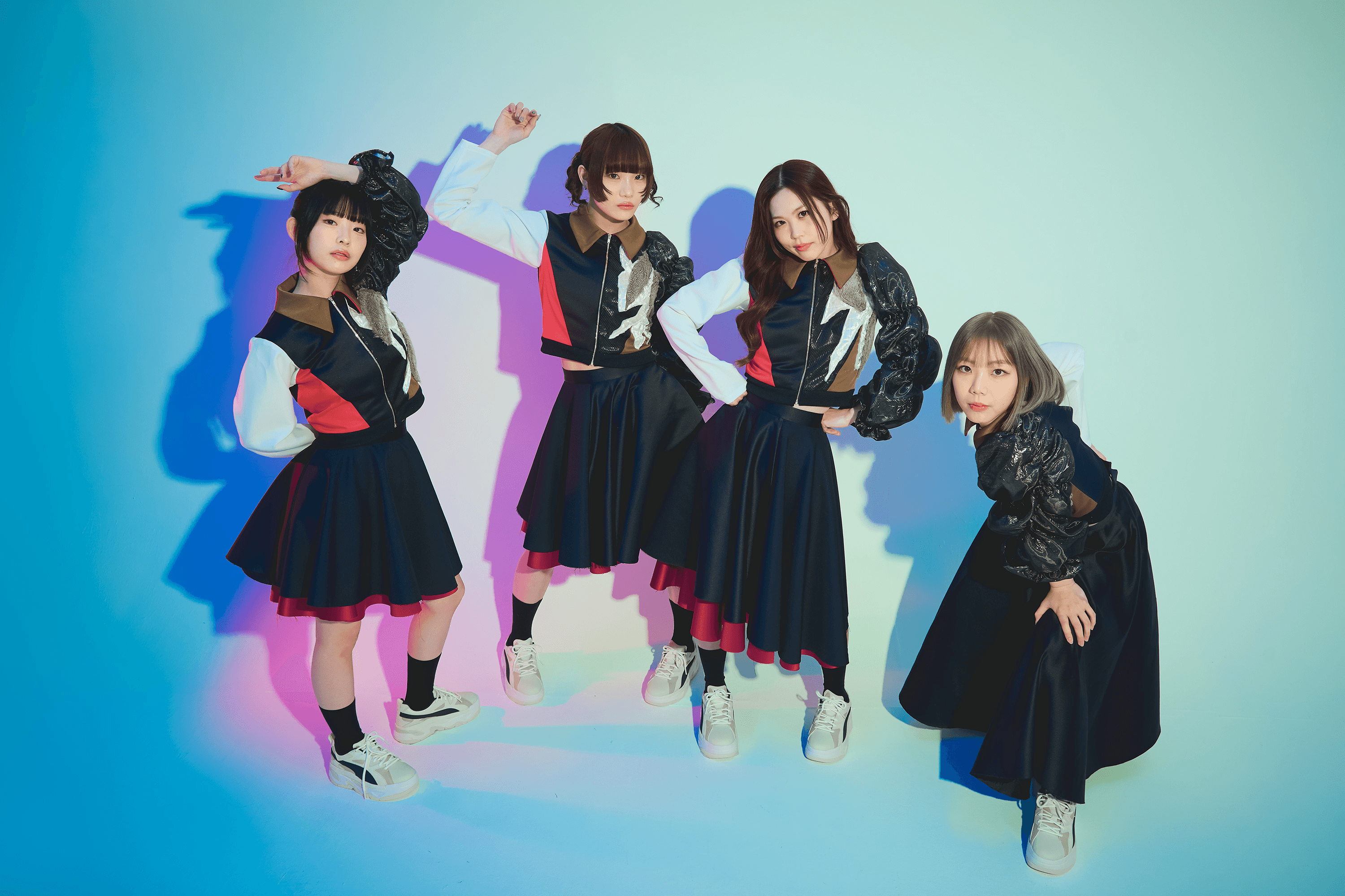 LiVSのアーティスト写真